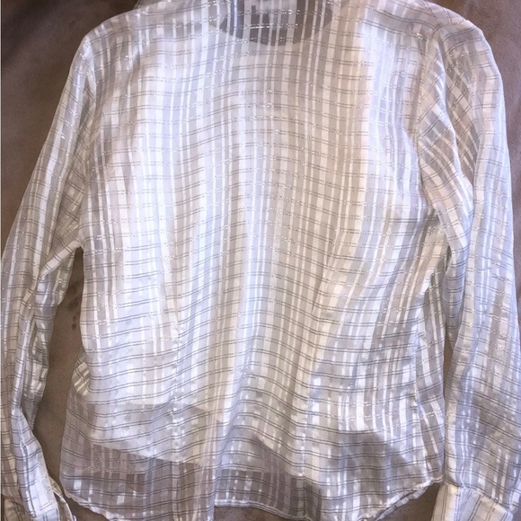 Tess Shirt - Picture 2 of 3